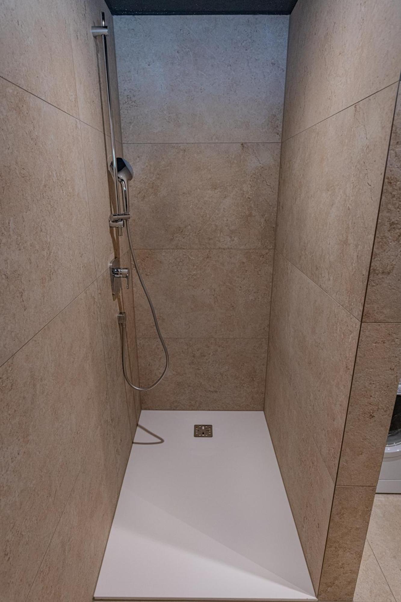 Deluxe Apartement Tirol ランデック エクステリア 写真